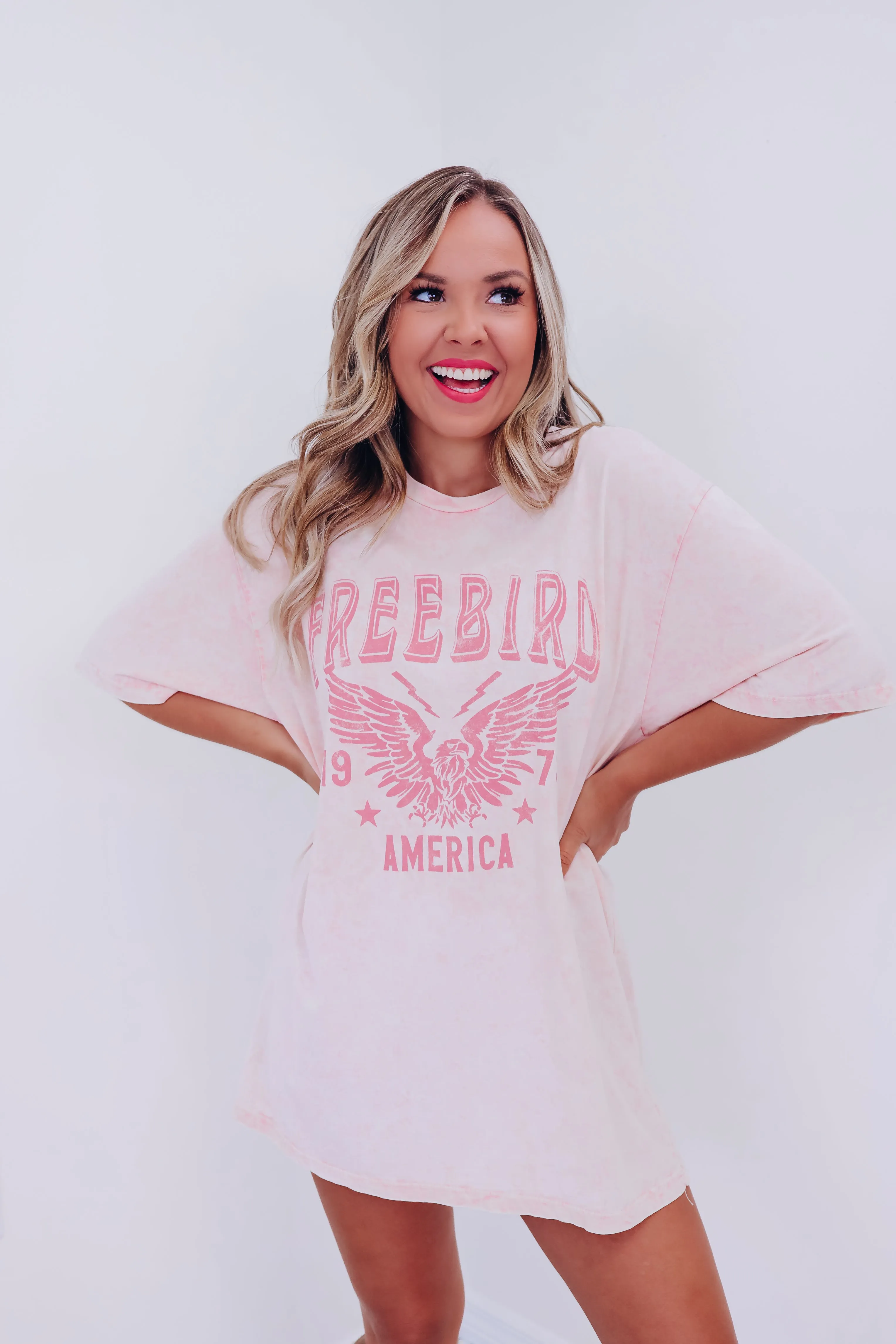 1973 Free Bird Graphic Tee - Pink