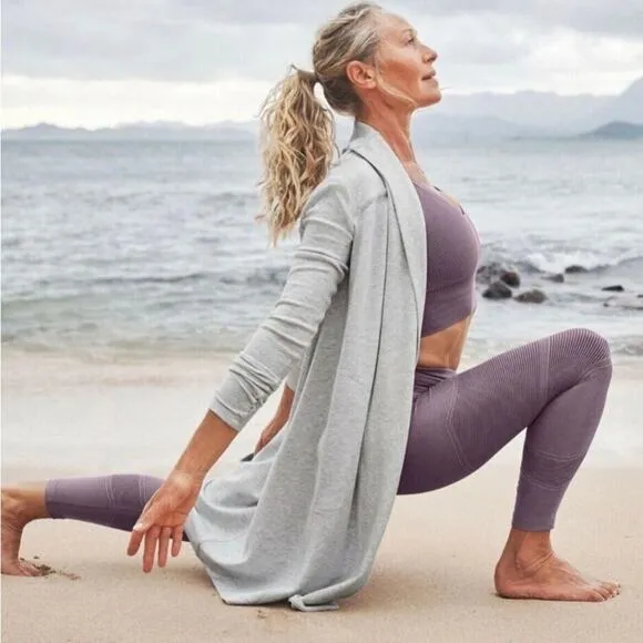 Athleta Compact Coaster Long Wrap Black Size XS