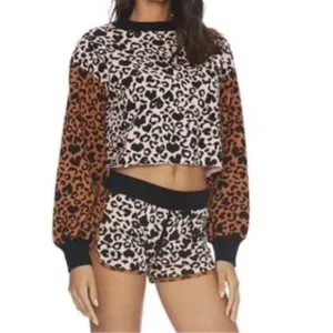 Beach Riot Pink &amp; Red Leopard Heart Print Cropped Ava Crewneck Sweatshirt- Large