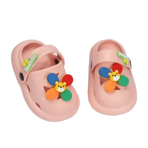 Bear Applique Detailed Clogs - Pink