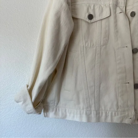 [BLANKNYC] Off-White Denim Jacket - Size Small, Relaxed Fit