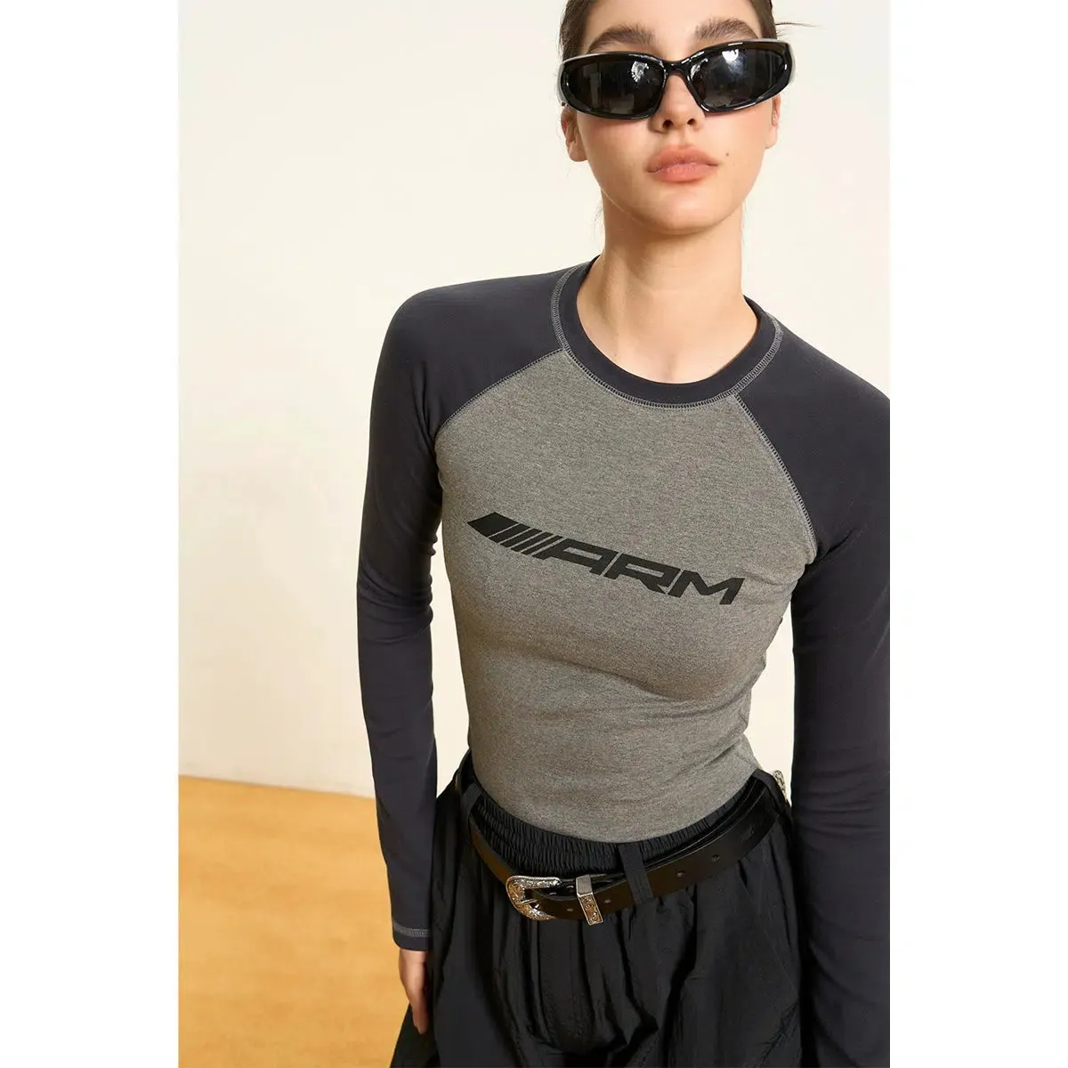 Contrast Piping Sporty Crew Neck Pullover
