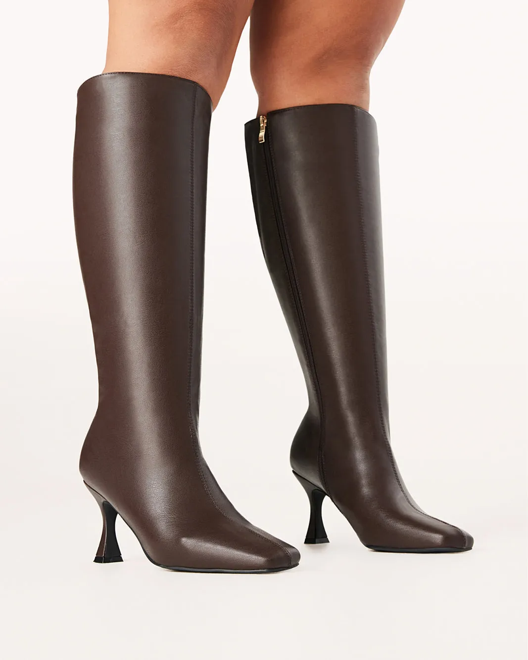 CORBIN CURVE - CHOCOLATE