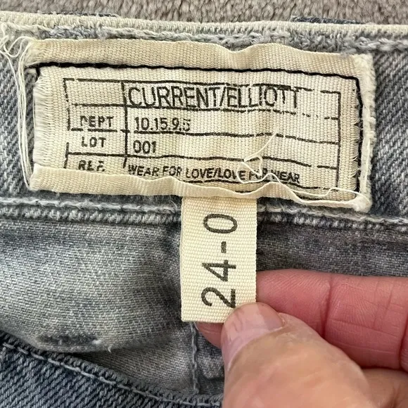 Current Elliott The Fling Jean 24 Boyfriend Bleached Out Navy Casual Comfy Boho