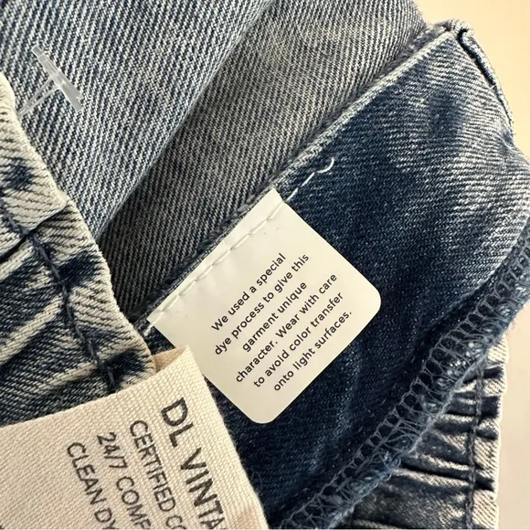 DL1961 NWT Laura Elastic High Waist Denim Shorts