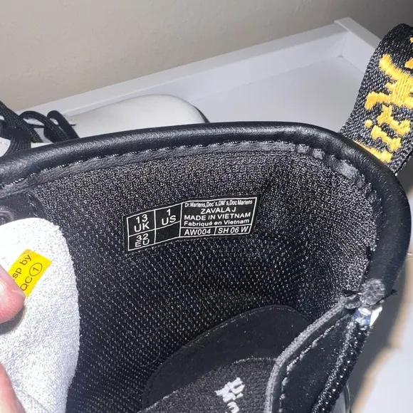 Dr. Martens Kids White Boots Size US 1 / UK 13