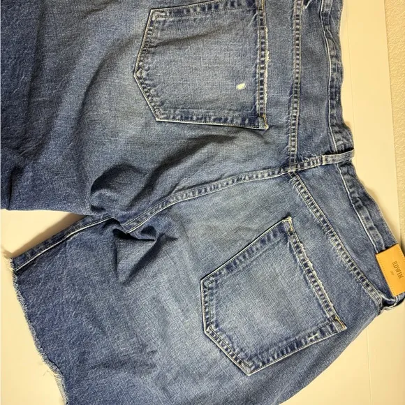Edwin Blue Jean Shorts Raw Hem button fly 34 Cai 7in Maui 1325
