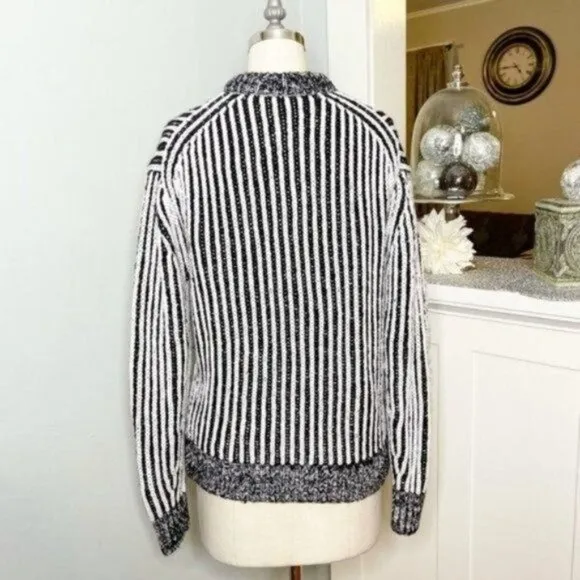 Elizabeth and James Black Striped Chunky Knit Crewneck Sweater Small