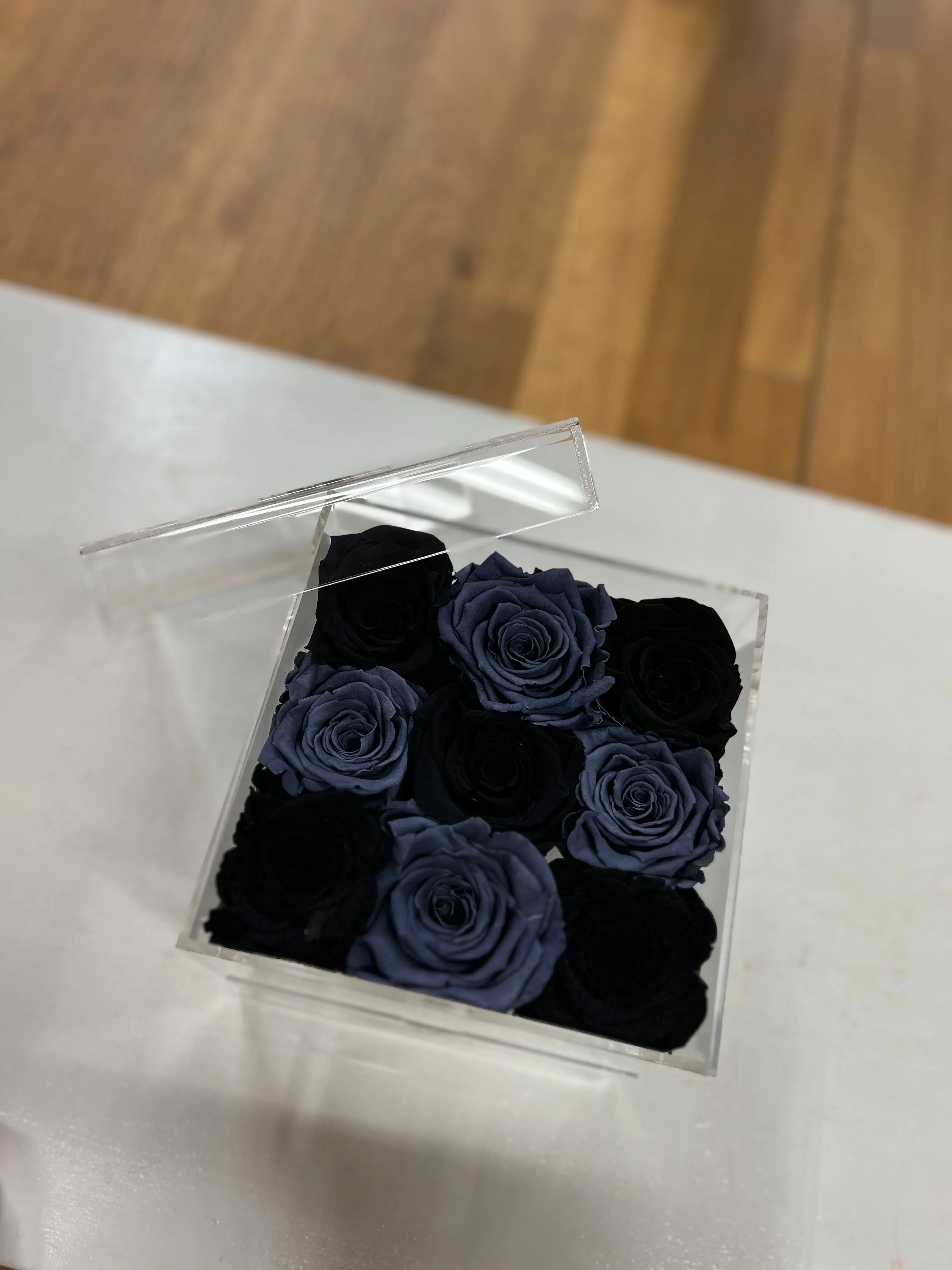 Everlasting Roses- Custom 9 Roses with drawer
