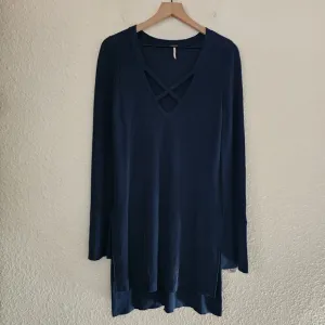 Free People Crisscross Tunic Sweater Women's Size Medium in Midnight NWT $98