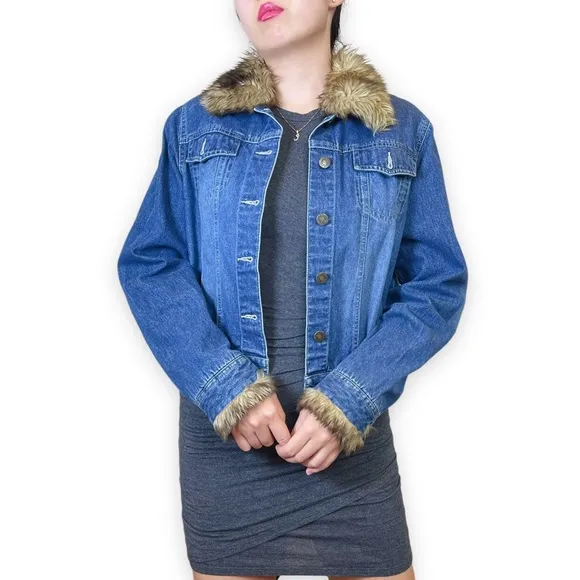 GNW Faux Fur Trim Denim Jacket Size L