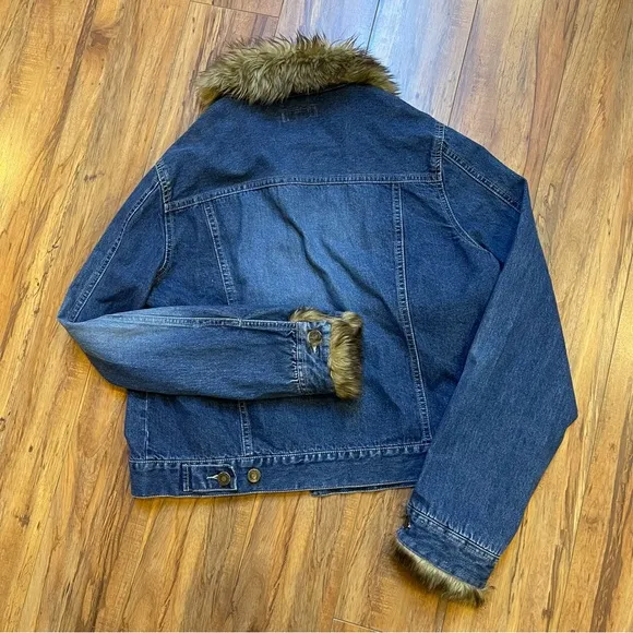 GNW Faux Fur Trim Denim Jacket Size L