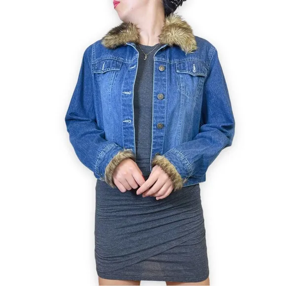 GNW Faux Fur Trim Denim Jacket Size L