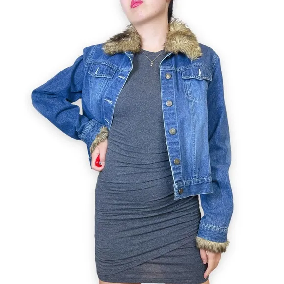 GNW Faux Fur Trim Denim Jacket Size L