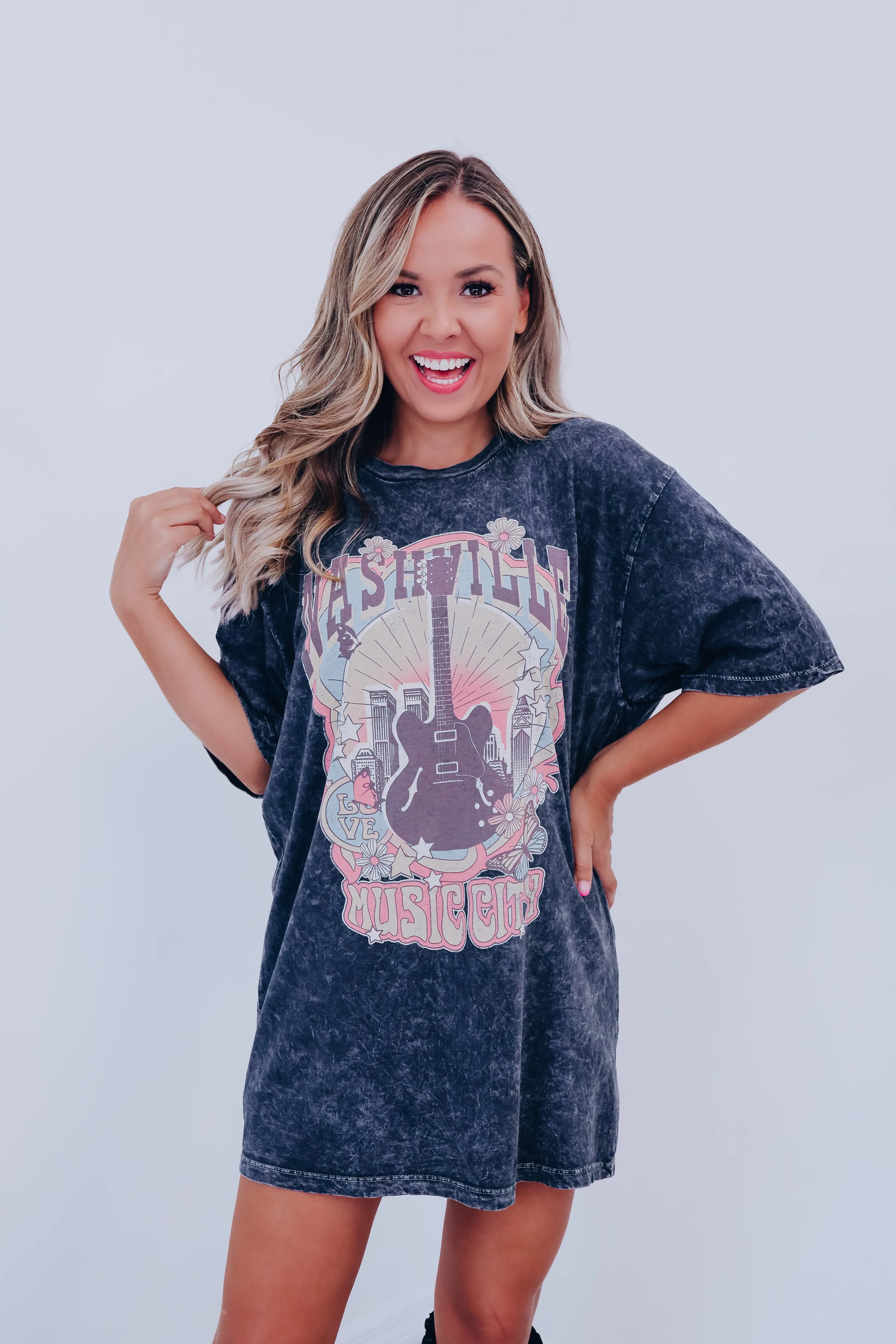 Love Music City Graphic Tee - Mineral Black