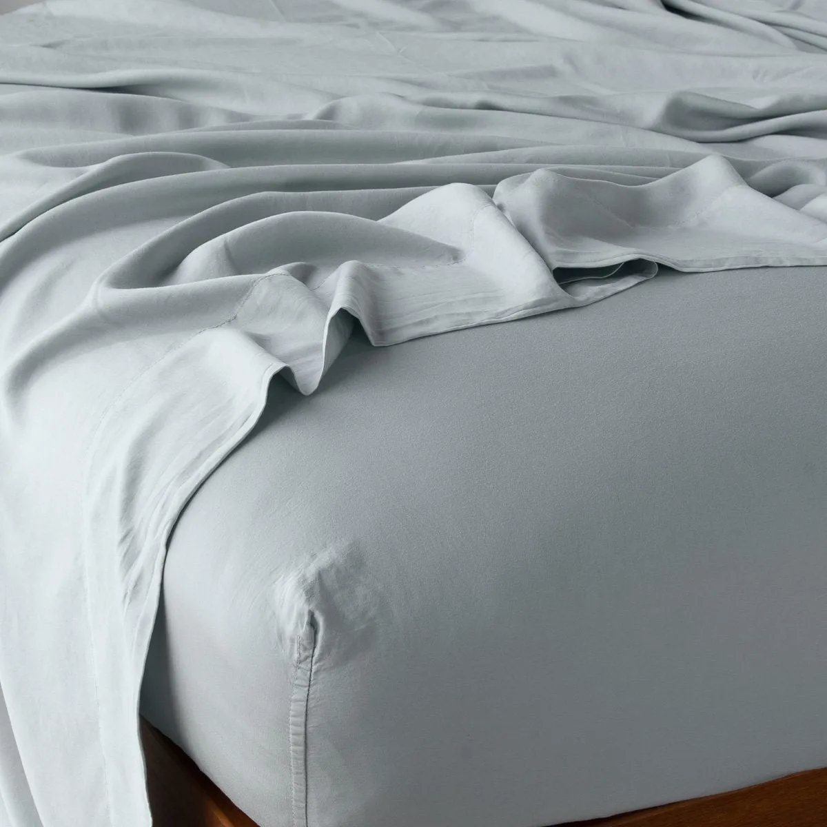 Madera Luxe Fitted Sheet - Twin, Twin XL, Full