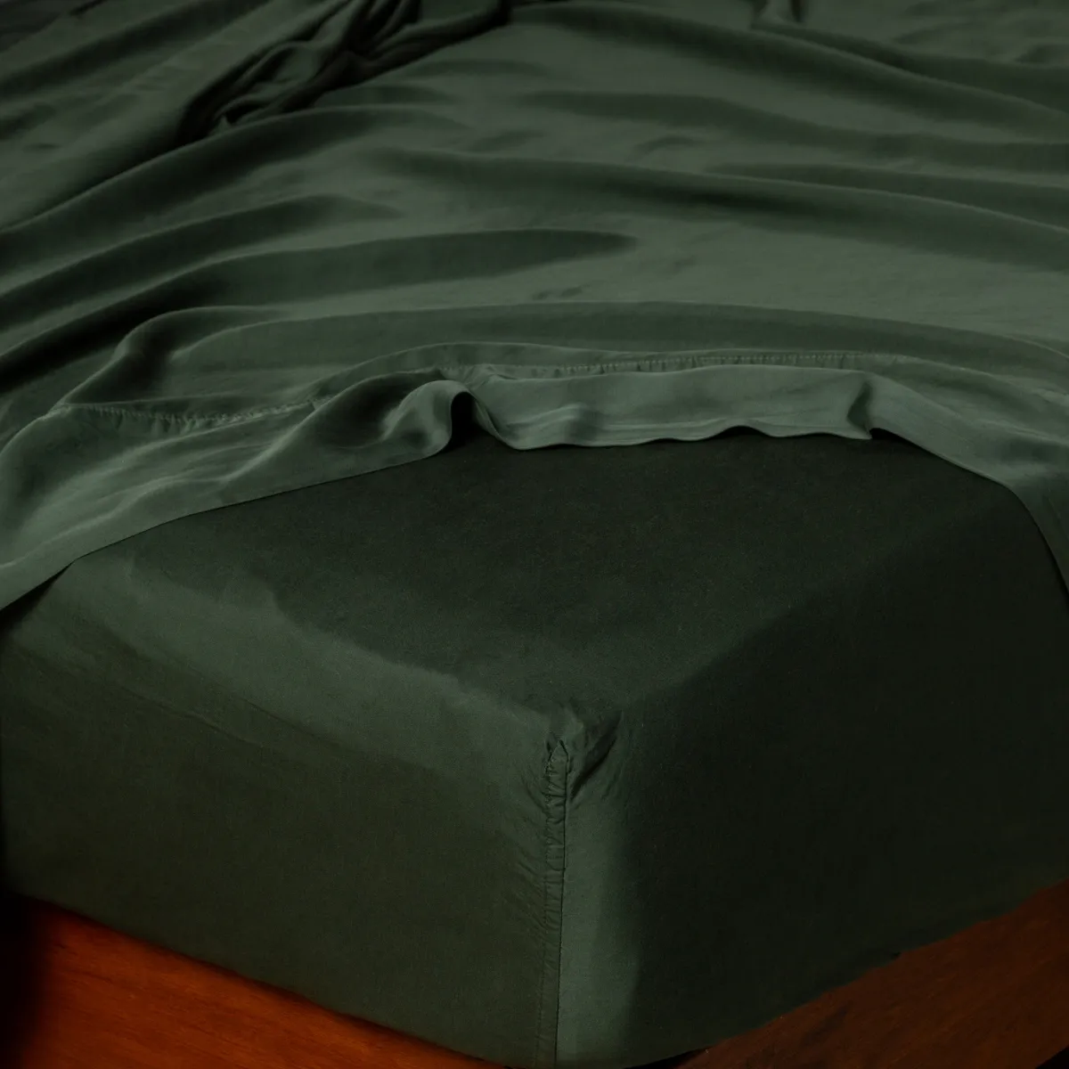 Madera Luxe Fitted Sheet - Twin, Twin XL, Full