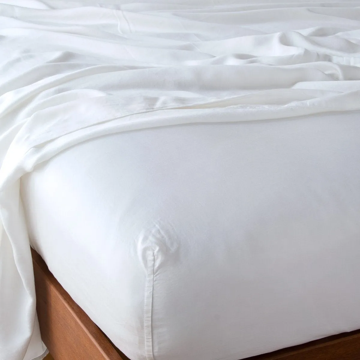 Madera Luxe Fitted Sheet - Twin, Twin XL, Full