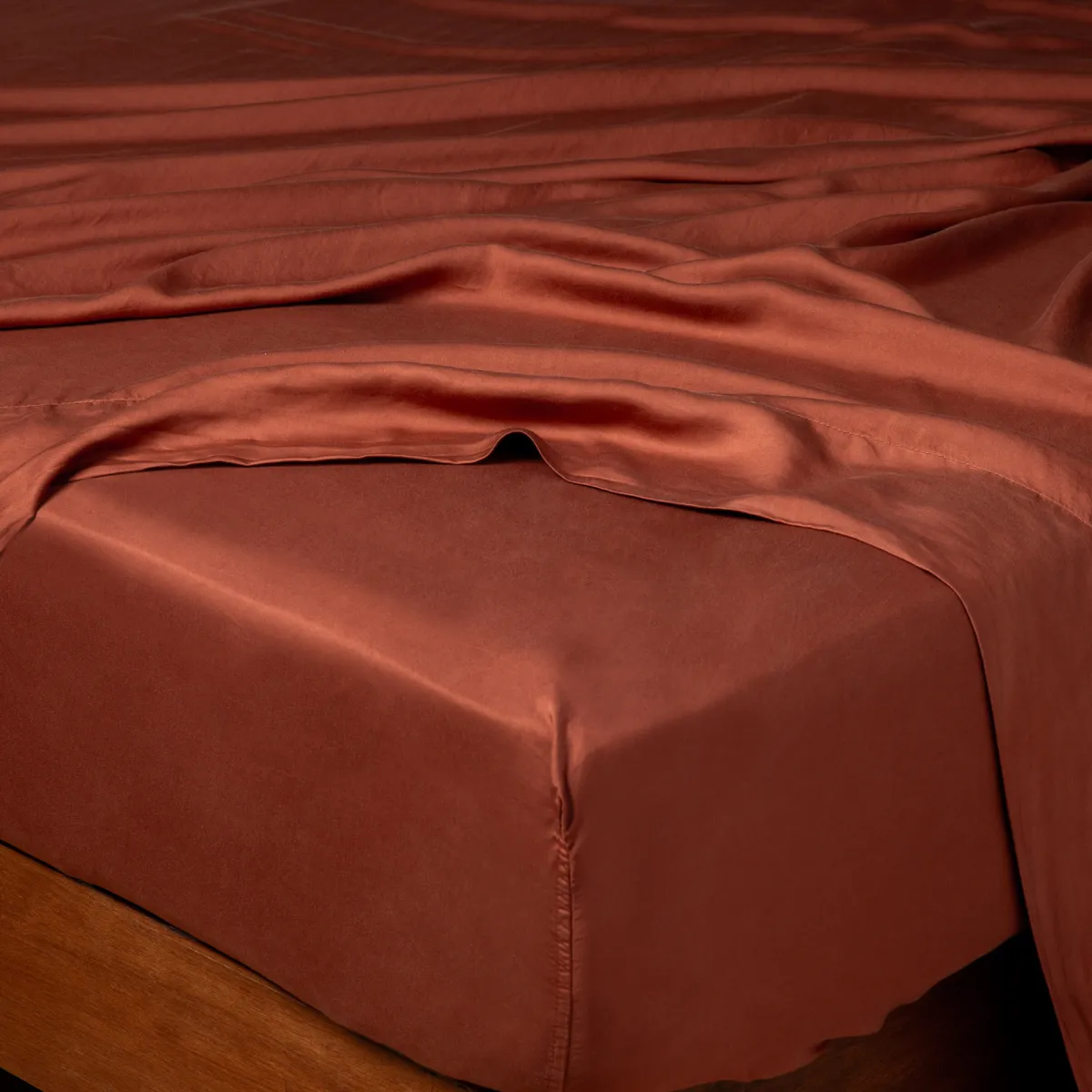 Madera Luxe Fitted Sheet - Twin, Twin XL, Full