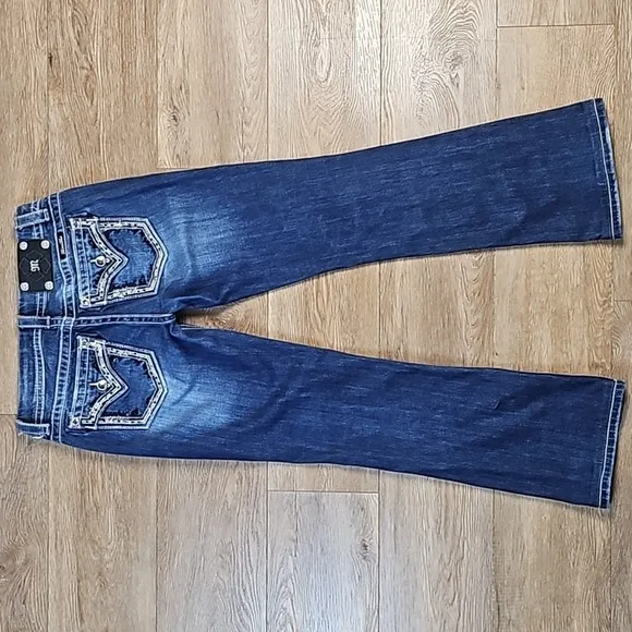 Miss Me Easy Boot Mid Rise Curvy Fit Embroidered Flap Pocket Dark Wash Jean