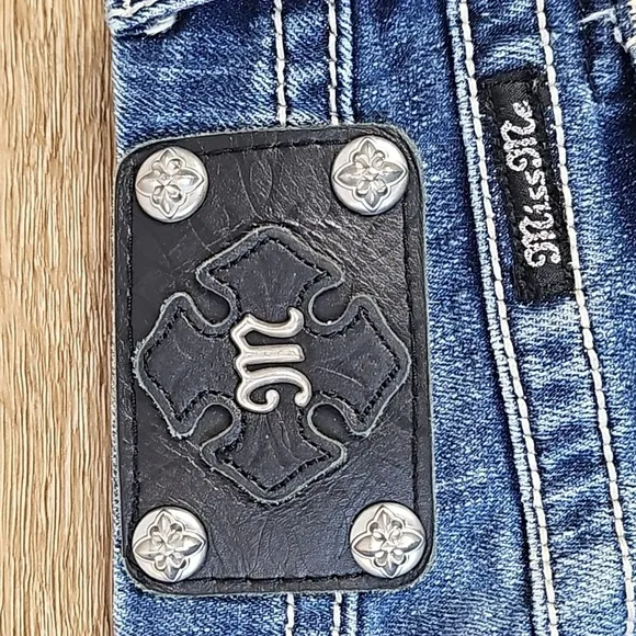 Miss Me Easy Boot Mid Rise Curvy Fit Embroidered Flap Pocket Dark Wash Jean
