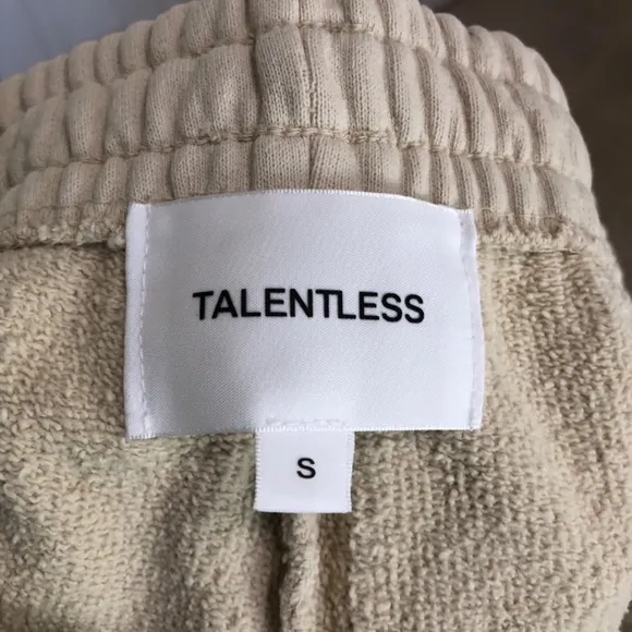 NWT Talentless Womens Heavyweight Classic Sweat Shorts in Bone Size S Lounge