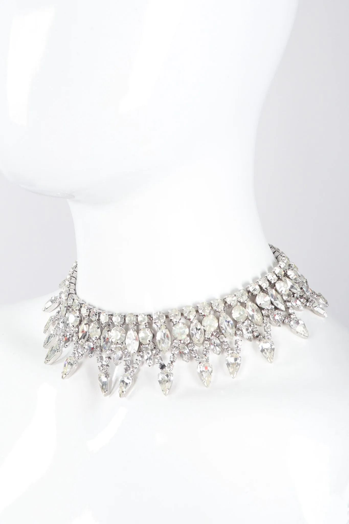 Pointed Crystal Collar