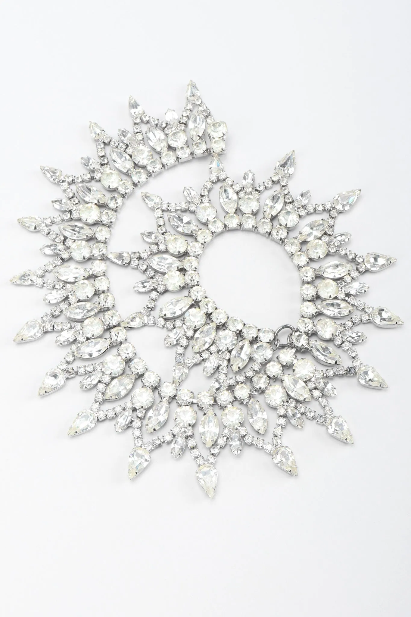 Pointed Crystal Collar