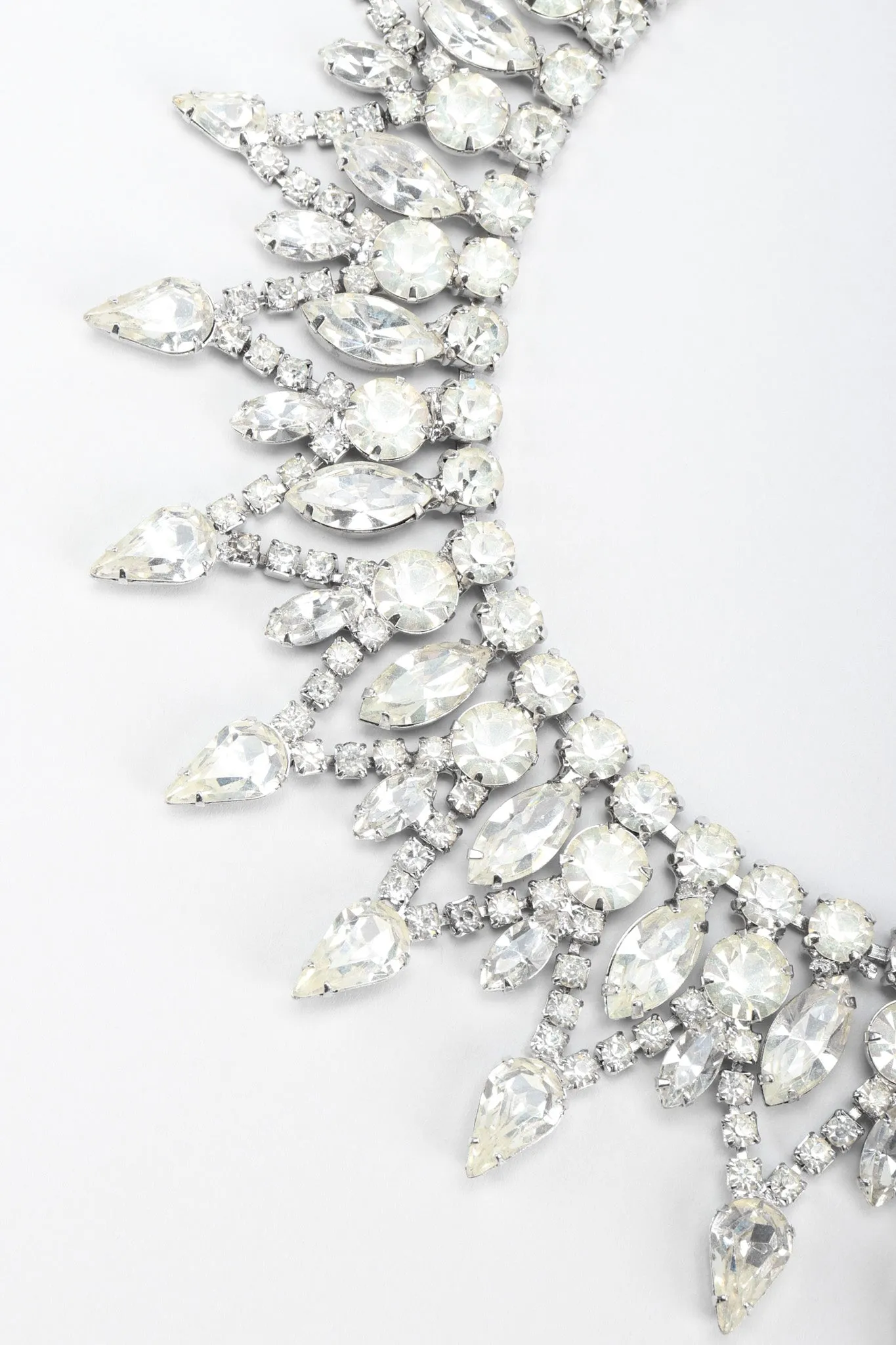 Pointed Crystal Collar