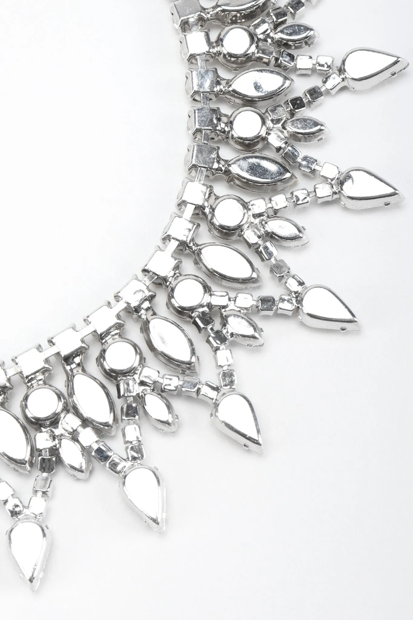Pointed Crystal Collar