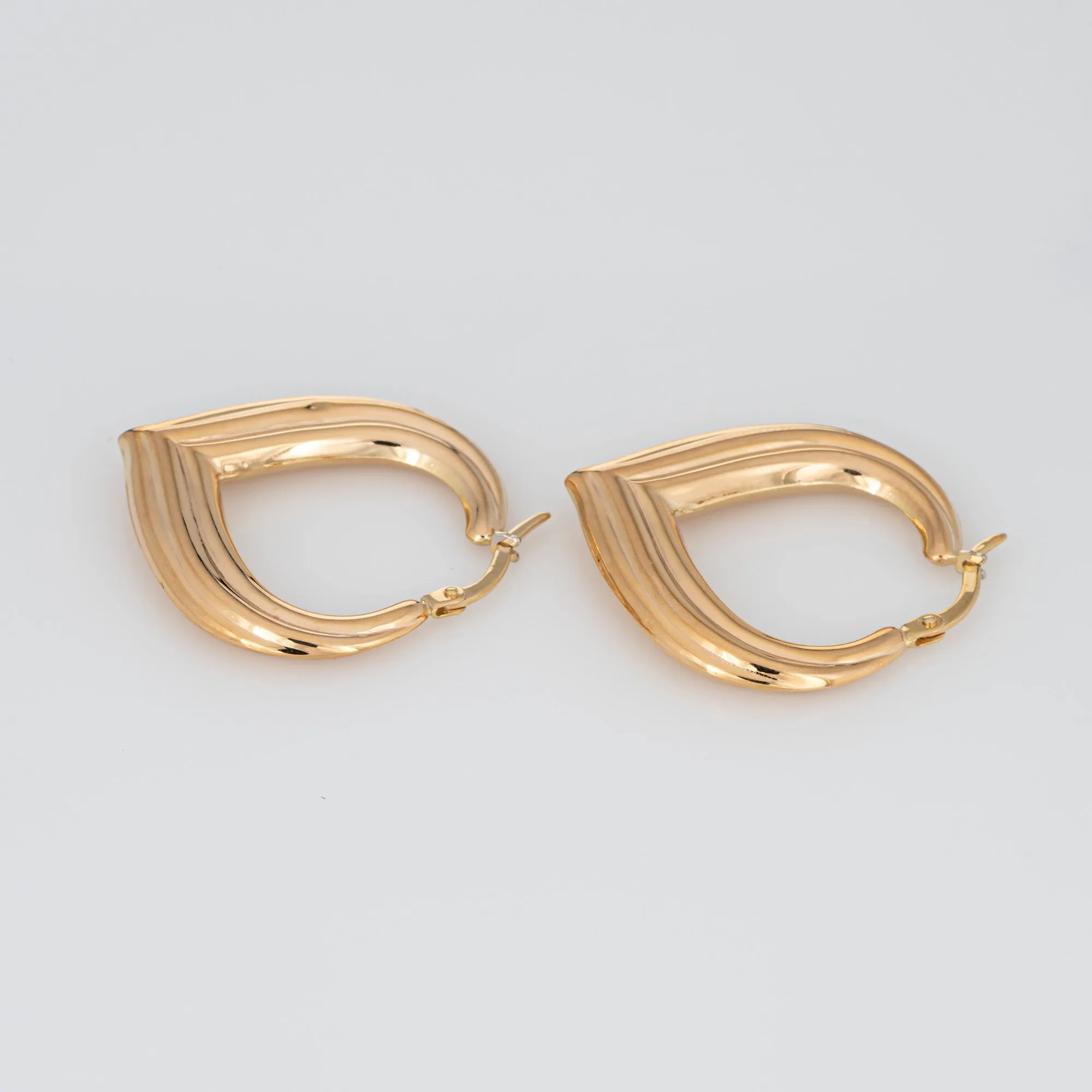 Pointed Hoop Oval Earrings Vintage Ridged 14k Yellow Gold 1" Estate Fine Jewelry