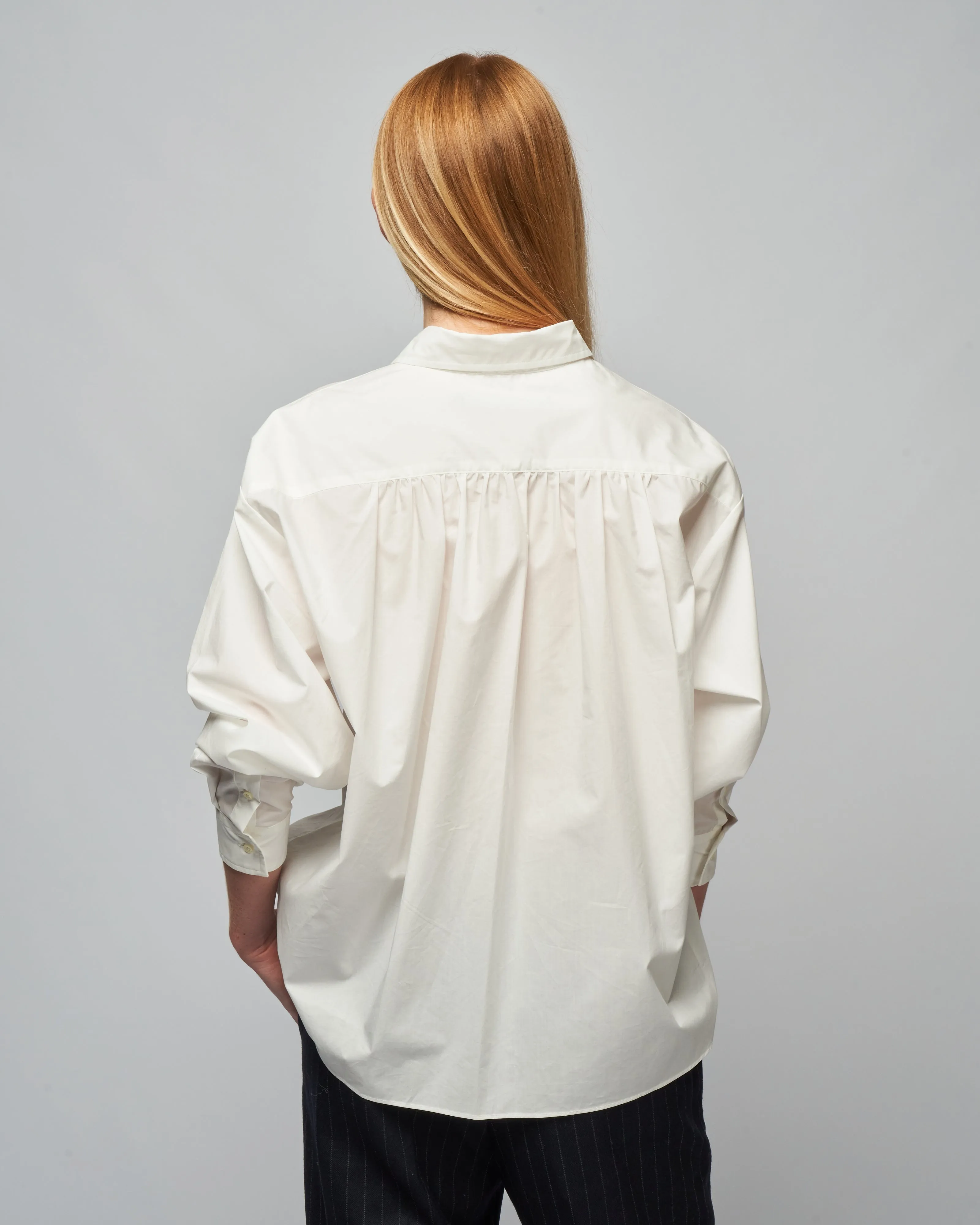 poplin button down - white