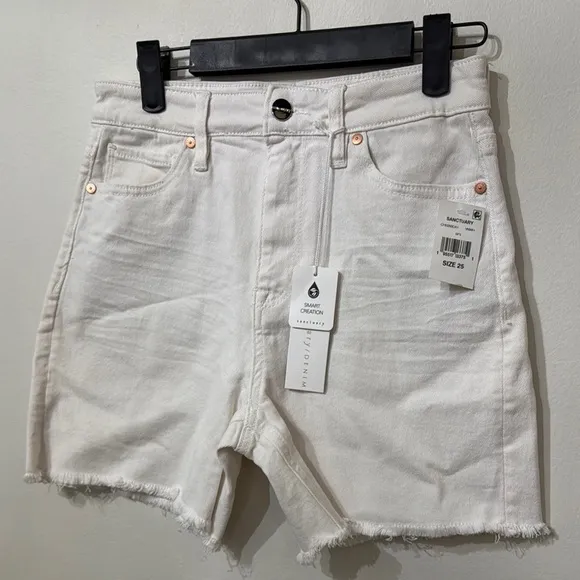 Sanctuary Ivory 5” Inseam Jean Shorts High-Waisted Frayed Hem NWT