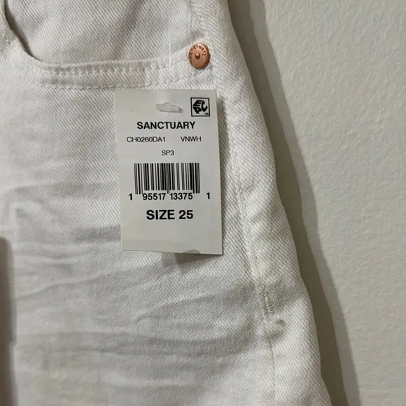 Sanctuary Ivory 5” Inseam Jean Shorts High-Waisted Frayed Hem NWT