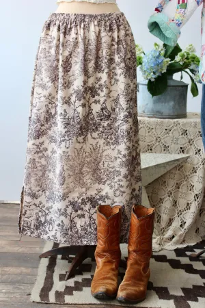 The Highlands Foundry Heirloom Toile Skirt THF86
