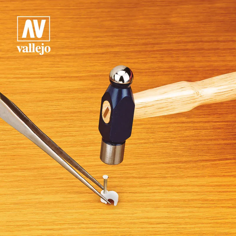 Vallejo Tools: T12008 Straight Tip Stainless Steel Tweezers (175 mm)